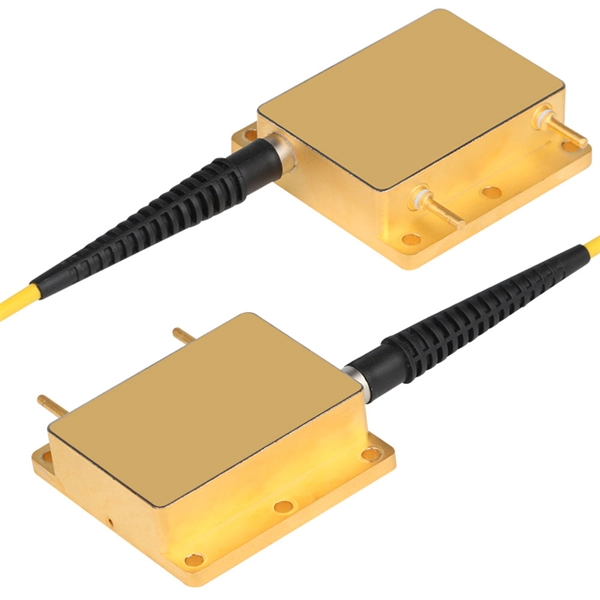 Splitting of four-core ribbon optical fiber cable