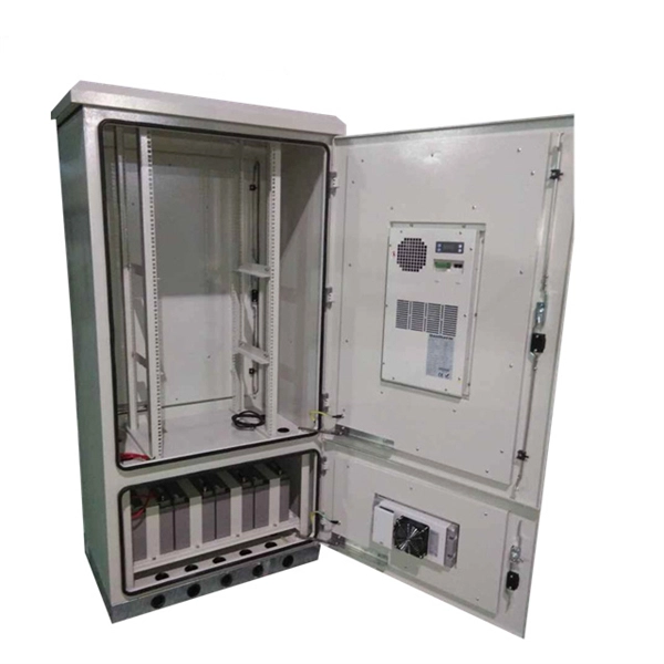 What cable tray should be used for elevator power cables