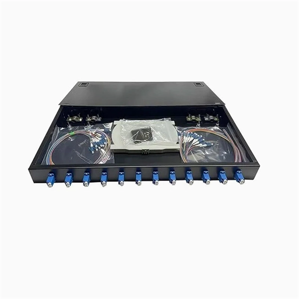Fiber optic cable outer sheath peeling