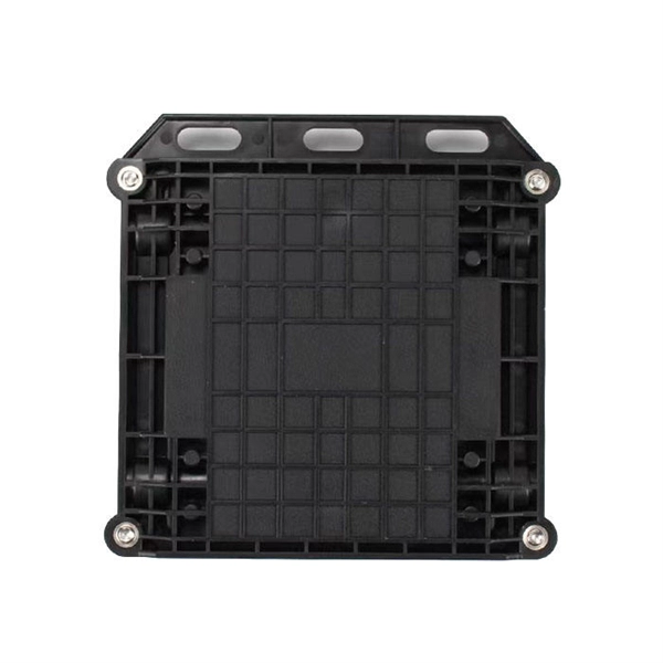 Do cable tray ends need to be sealed