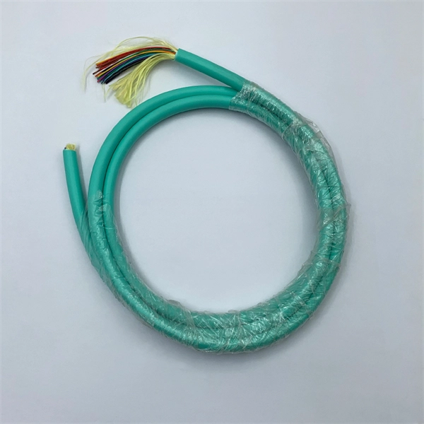 Maintenance of Figure-8 Fiber Optic Cable OS2