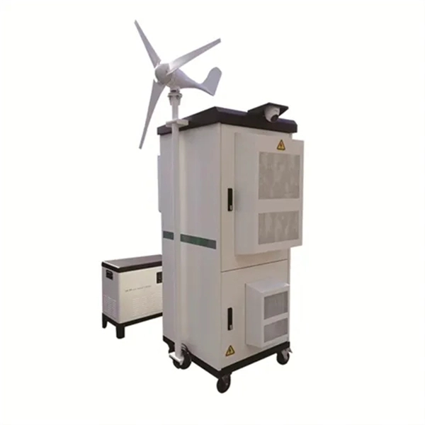 Energy-efficient fiber optic distribution cabinet